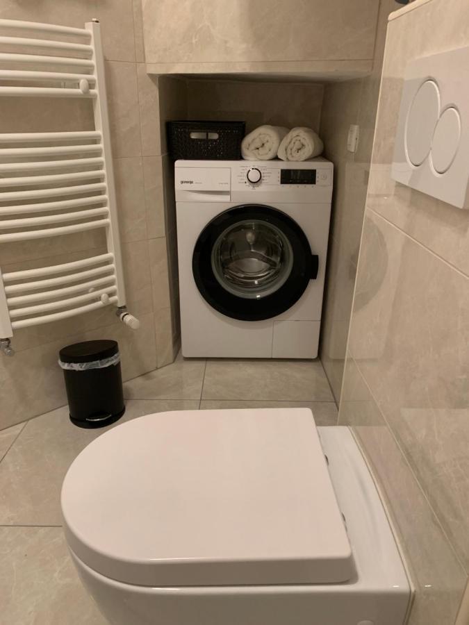 Royal Vega Apartment Ljubljana Kültér fotó